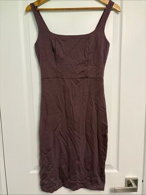 Soprano Sleeveless Square Neck Midi Dress in Plum